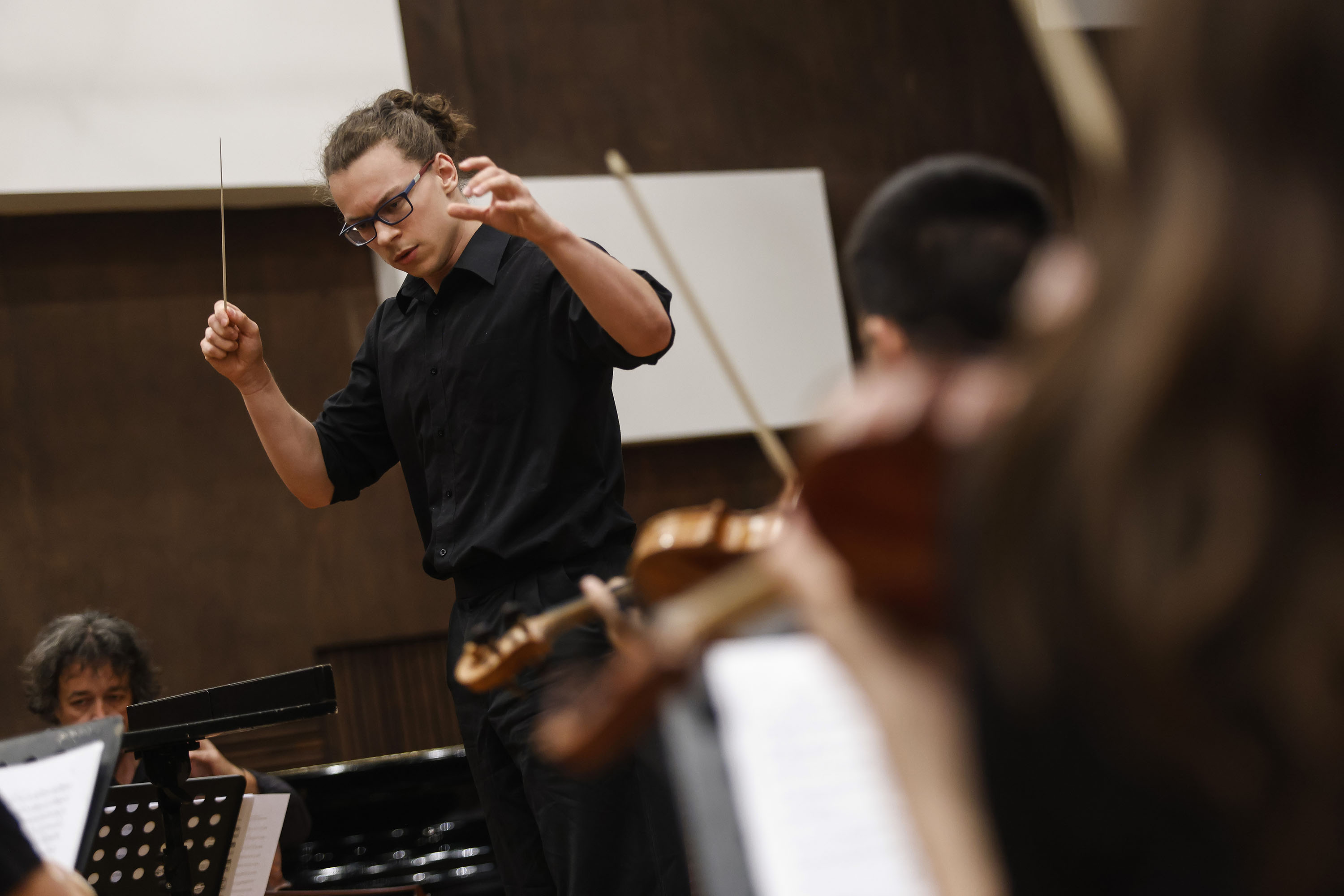 Max Kaiser conducting — Belgrade